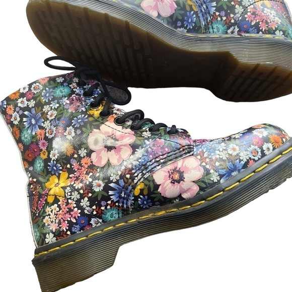 Dr Martens 1460 Pascal Floral Lace Up Boots in Wanderlust Size US 6 - Picture 10 of 16